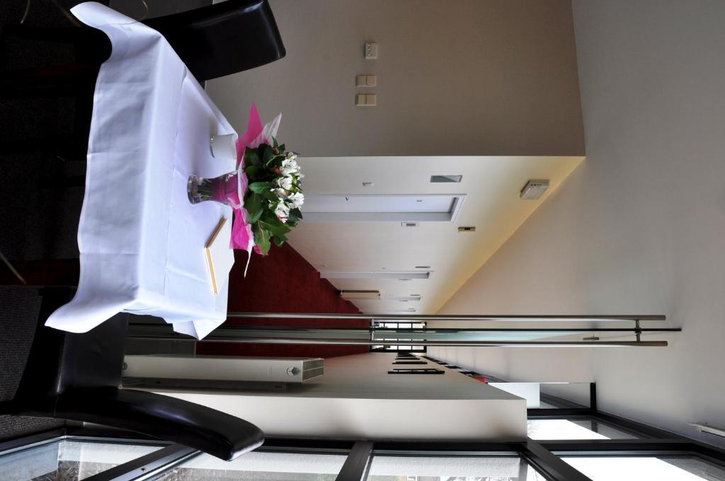 Hotel Boomgaard Lanaken Εξωτερικό φωτογραφία